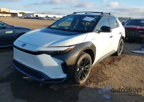 2025 Toyota Bz4X Nightshade z USA, uszkodzony, nr VIN JTMABACA9SA092411